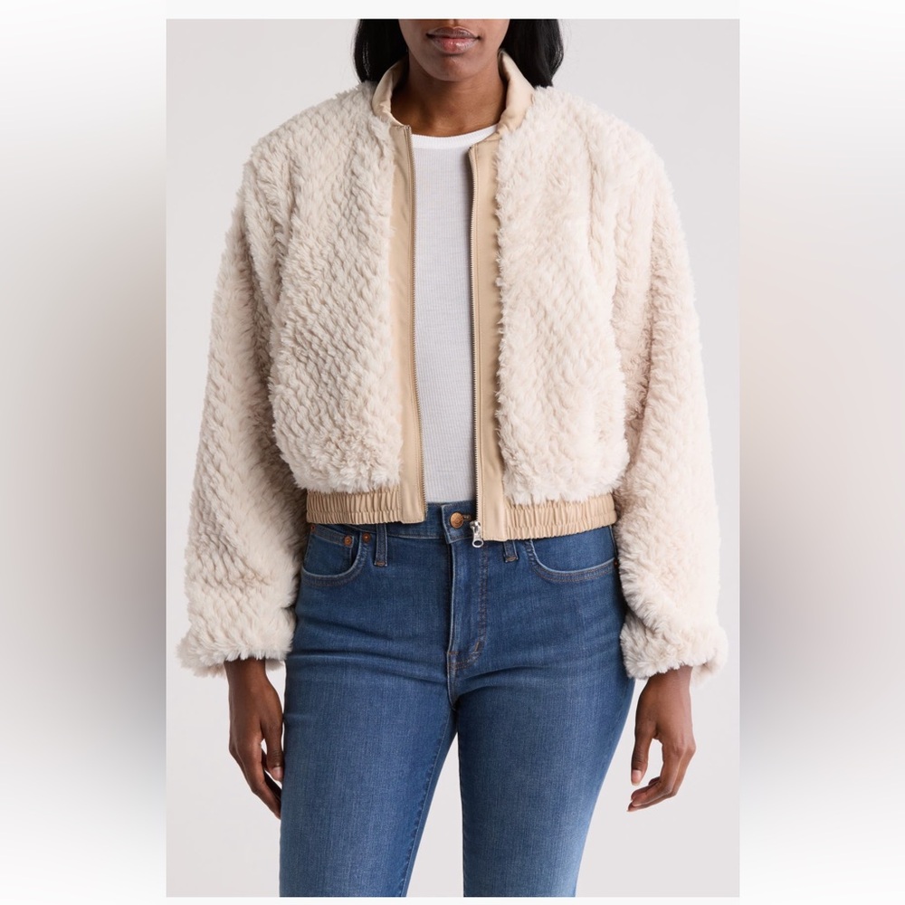 Democracy Cream Teddy Jacket with Cropped Style and Zipper Closure
